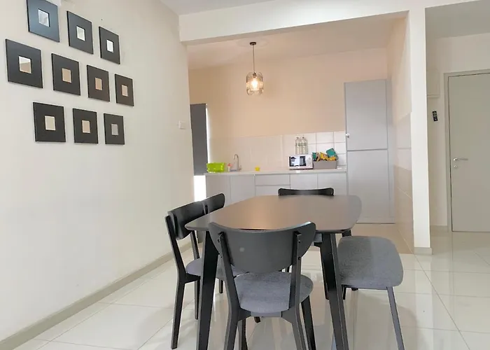 3 Bedrooms Fully Aircond,Near Msu , Shah Alam Stadium